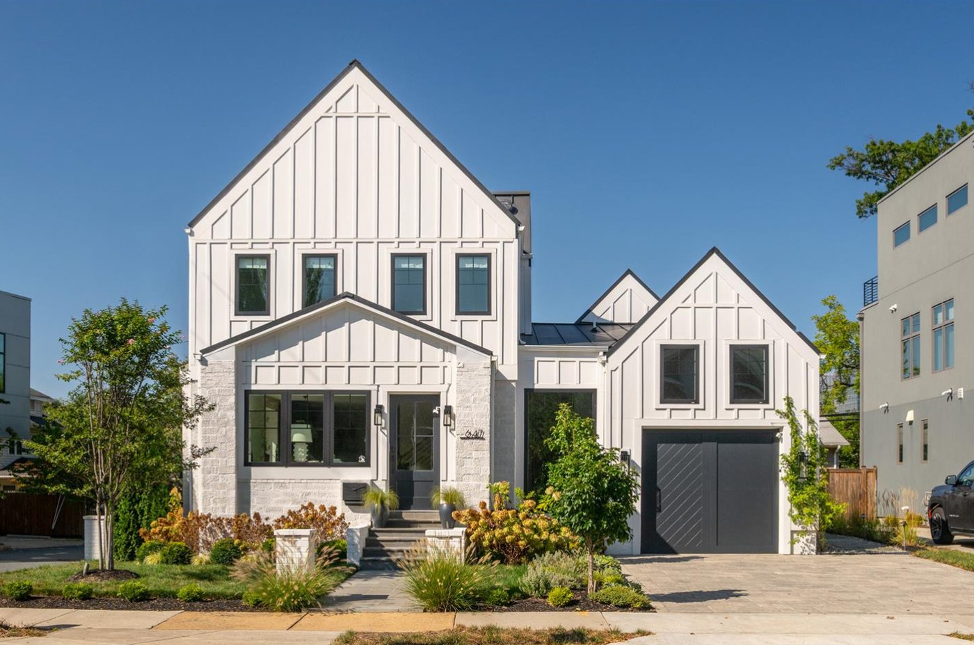 Luxury custom home — Nuwave Construction